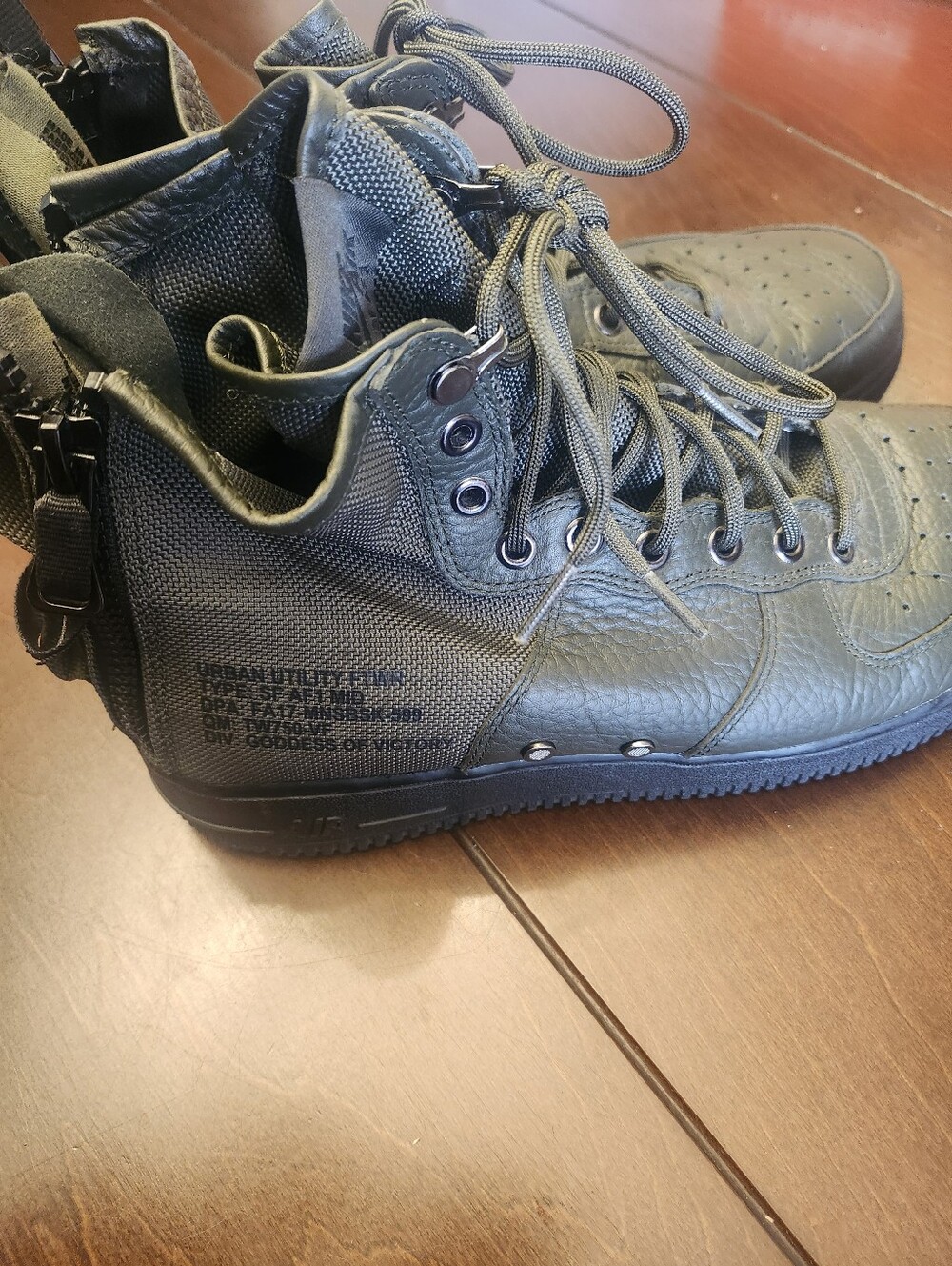 Nike Urban Utility FTWR- SF AF1- Goddess Of Victory - SIZE 10 Men's